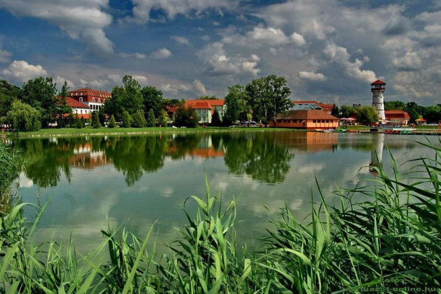 Kertvárosi Vendégház Orosháza Esterno foto